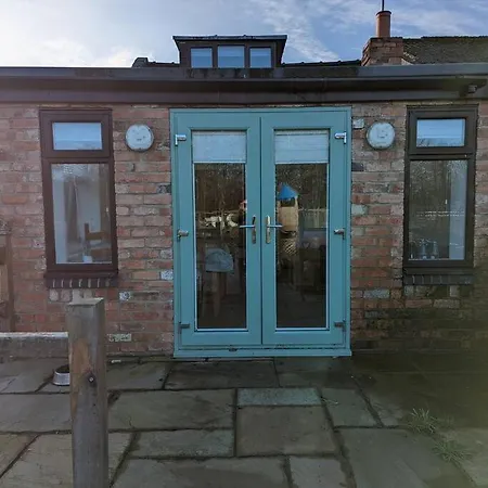 Beautiful Rural Cottage With Secure Garden Bradley  Exterior photo
