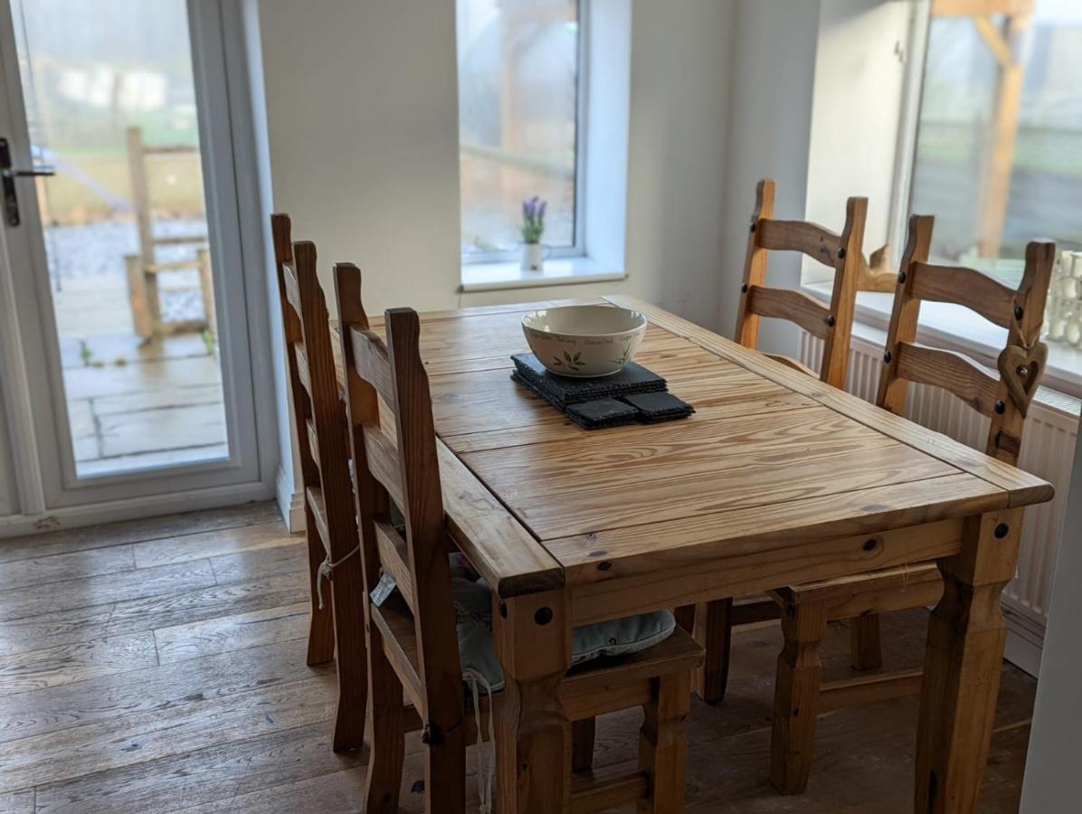 Holiday home Beautiful Rural With Secure Garden Bradley (Staffordshire)